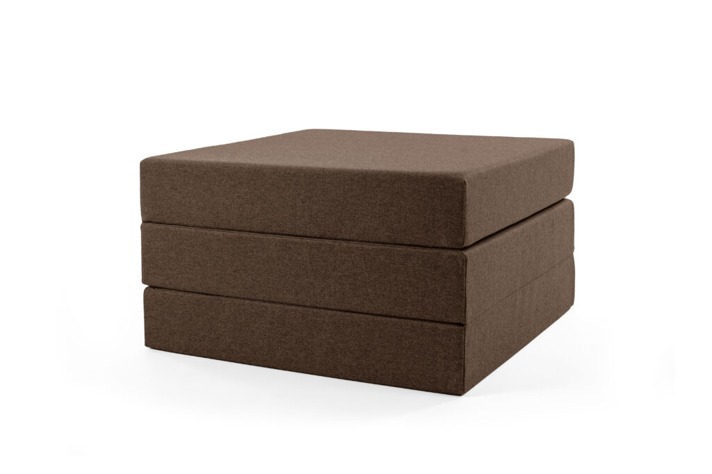 Tumba-Madrats Mattias – Tumepruun, 65x65x36cm